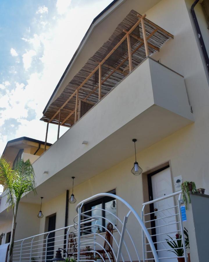 La Ceiba Speciosa Bed & Breakfast Capaccio Екстериор снимка